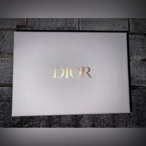 DIOR BOX
